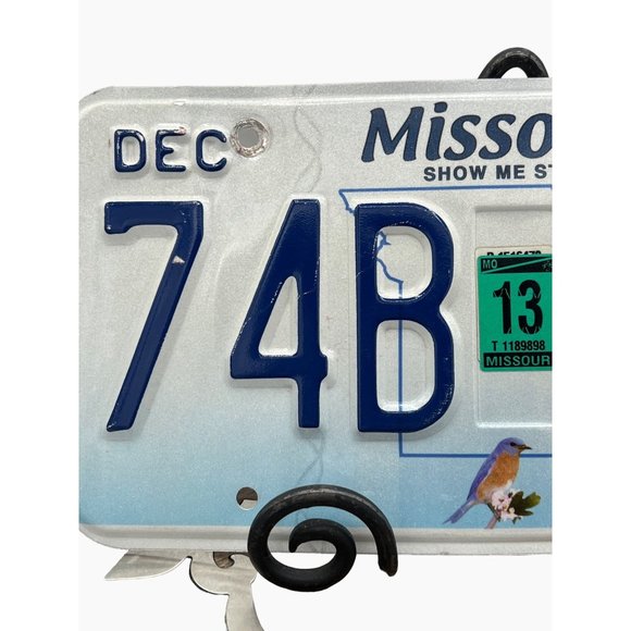 License Plate Missouri Show Me State 74B 5YZ 2013 - Picture 2 of 5